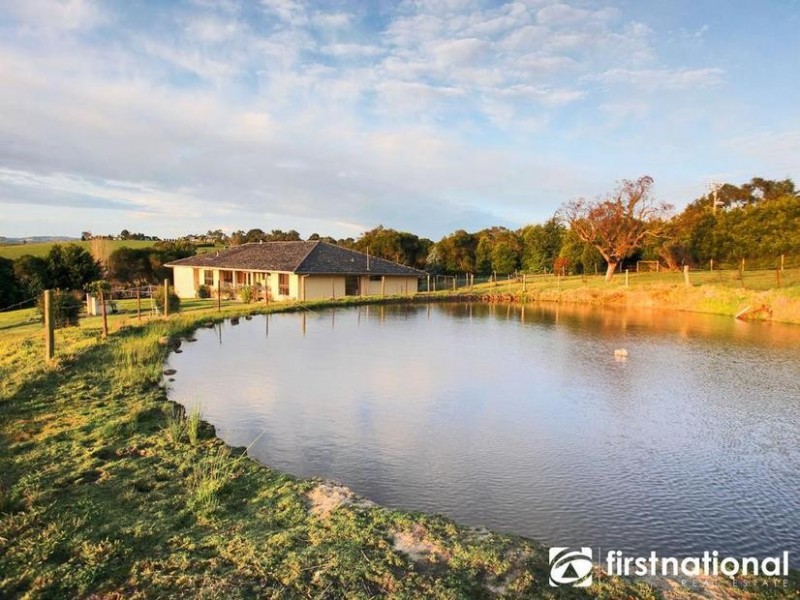 279 Harkaway Road, Narre Warren North VIC 3804