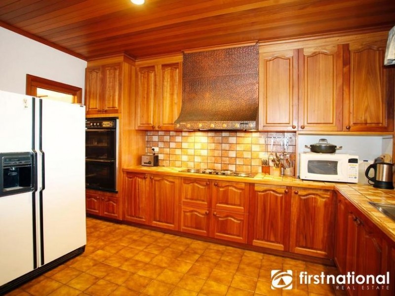 279 Harkaway Road, Narre Warren North VIC 3804