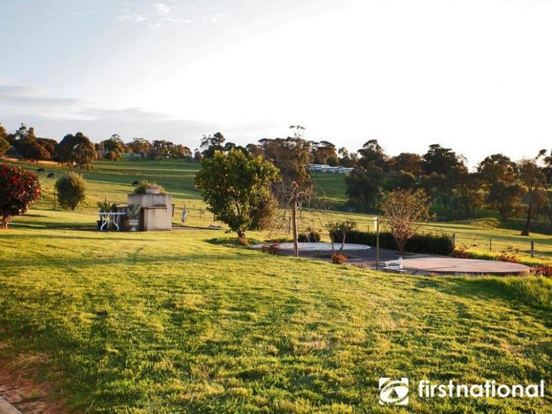 279 Harkaway Road, Narre Warren North VIC 3804