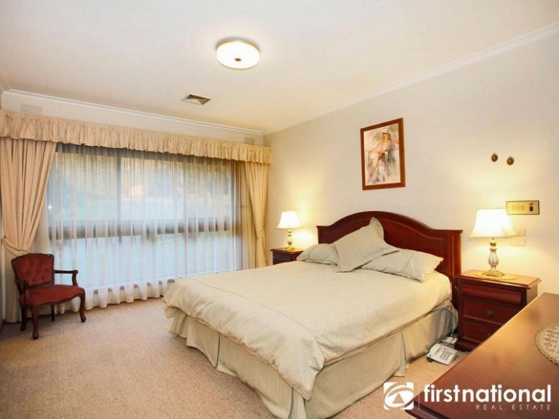 279 Harkaway Road, Narre Warren North VIC 3804