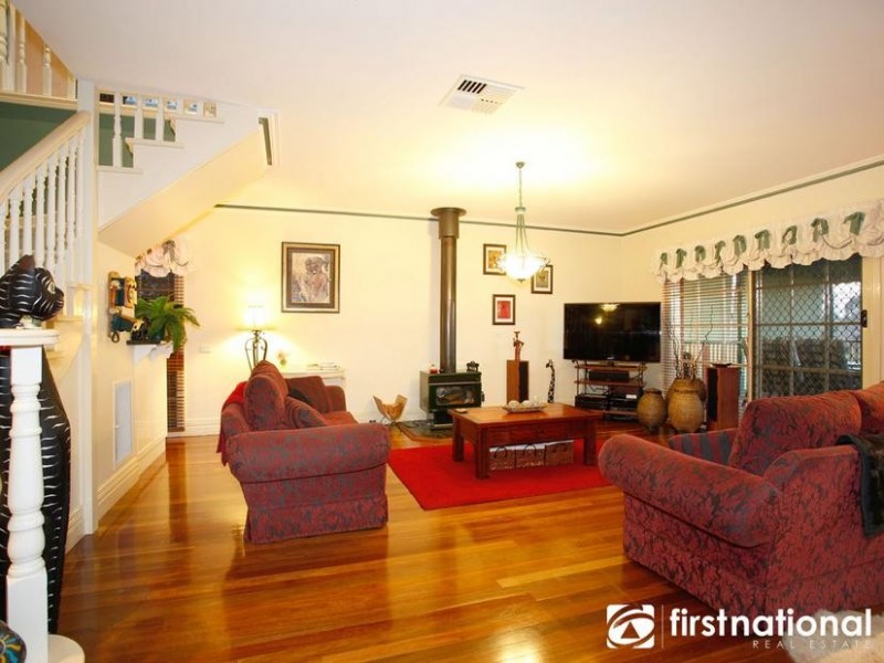 10 Brent Close, Berwick VIC 3806