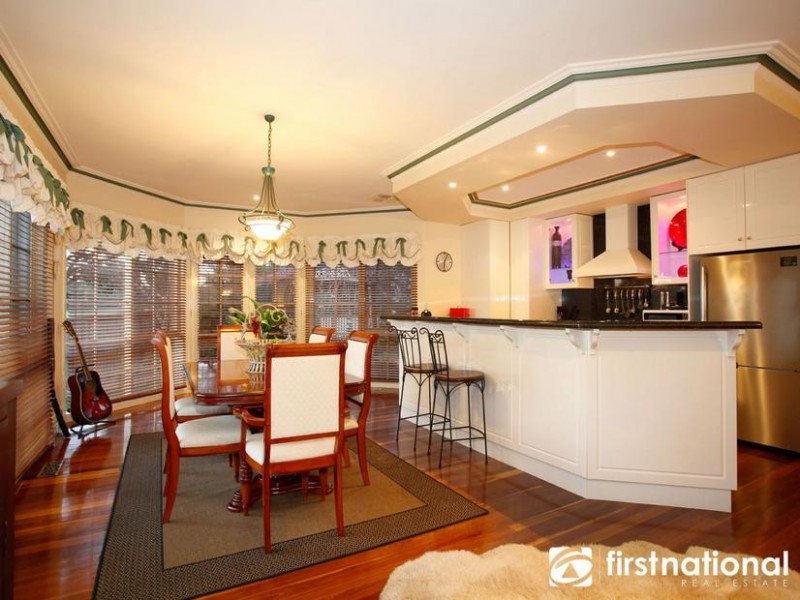 10 Brent Close, Berwick VIC 3806