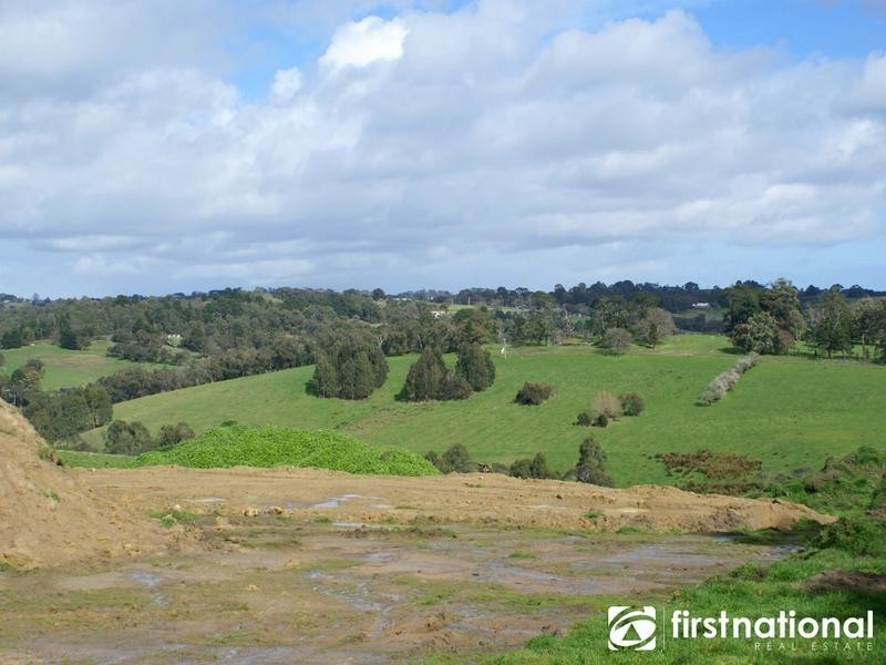 55 Dawson Rd, Narre Warren East VIC 3804