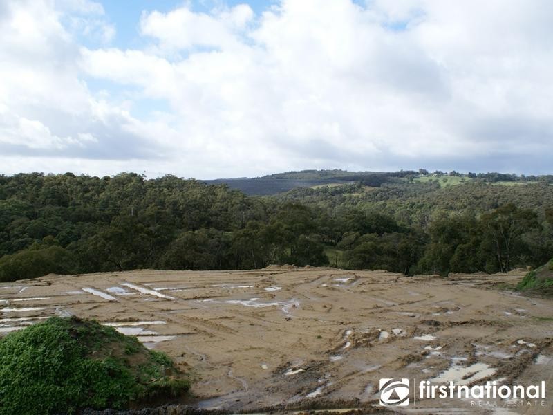 55 Dawson Rd, Narre Warren East VIC 3804