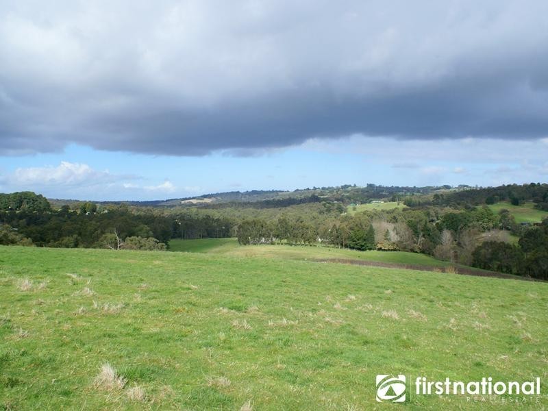 55 Dawson Rd, Narre Warren East VIC 3804