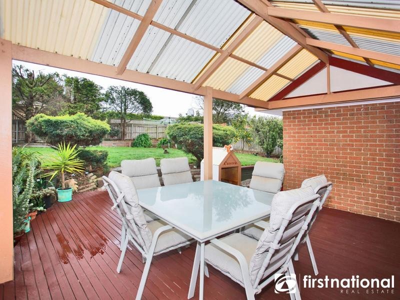 18 Pentland Drive, Narre Warren VIC 3805