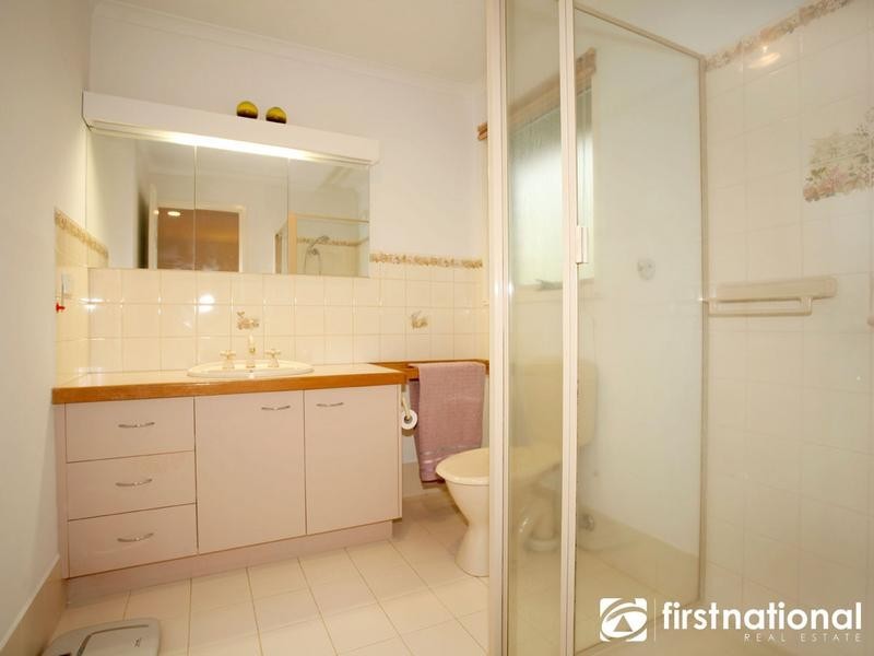 6 Renmark Court, Berwick VIC 3806