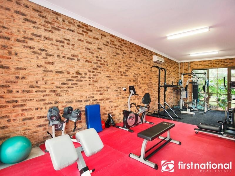 9 Carolyn Close, Narre Warren North VIC 3804