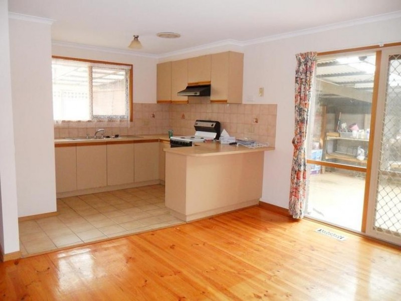 2 Pentland Drive, Narre Warren VIC 3805