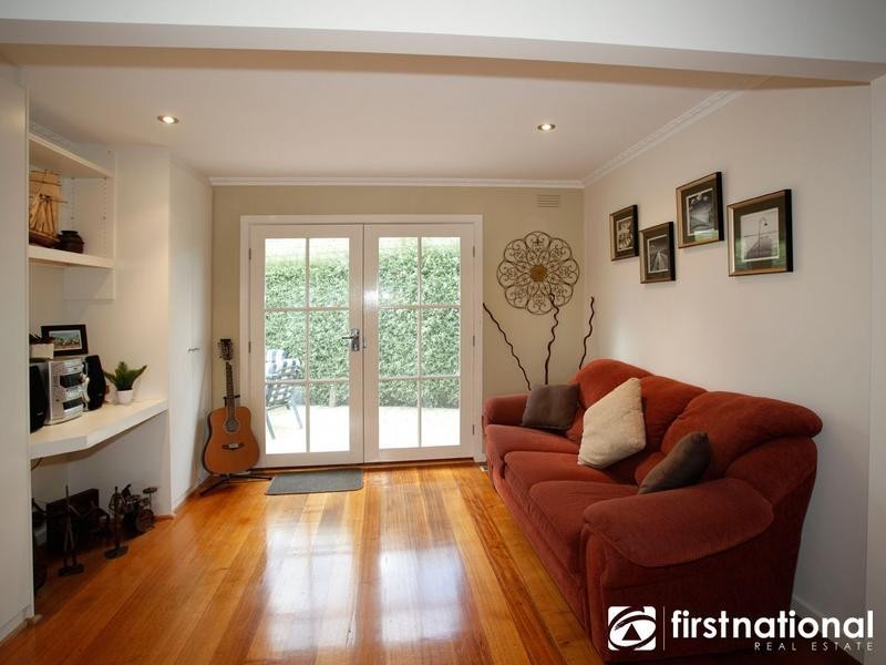 1/11 MIller Street, Berwick VIC 3806