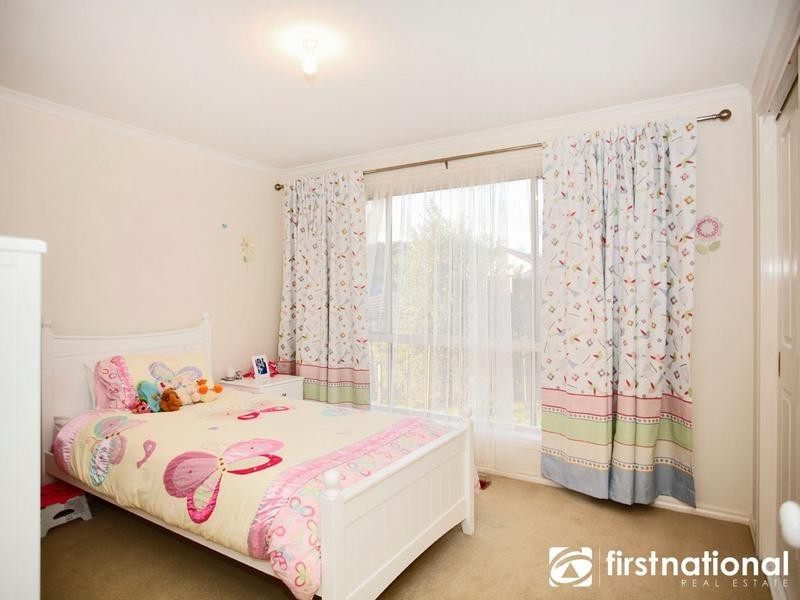 11 Whitaker Place, Beaconsfield VIC 3807