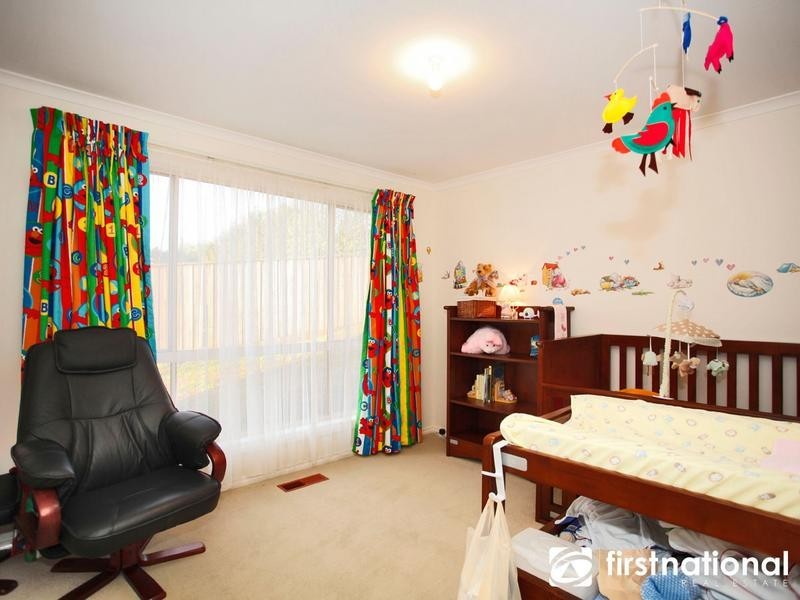 11 Whitaker Place, Beaconsfield VIC 3807