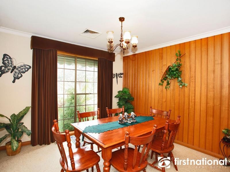 2/3 Rutland Road, Berwick VIC 3806