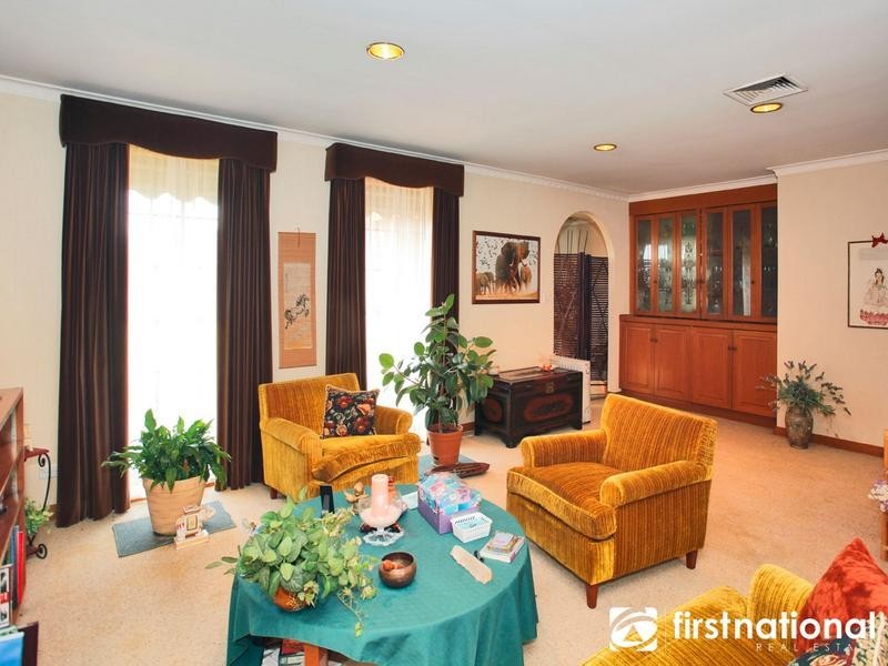 2/3 Rutland Road, Berwick VIC 3806