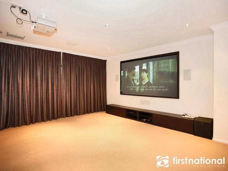 5 Bernadette Drive, Berwick VIC 3806