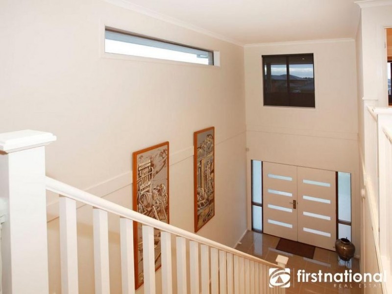 5 Bernadette Drive, Berwick VIC 3806