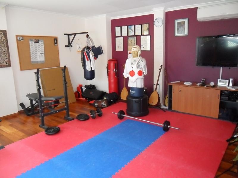 6 Enoch Rise, Hallam VIC 3803