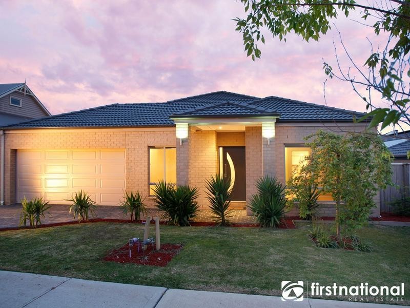 8 Alice Court, Officer VIC 3809