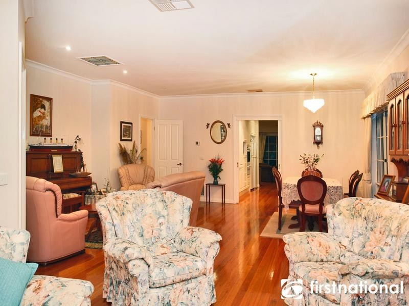 44 Buchanan Road, Berwick VIC 3806