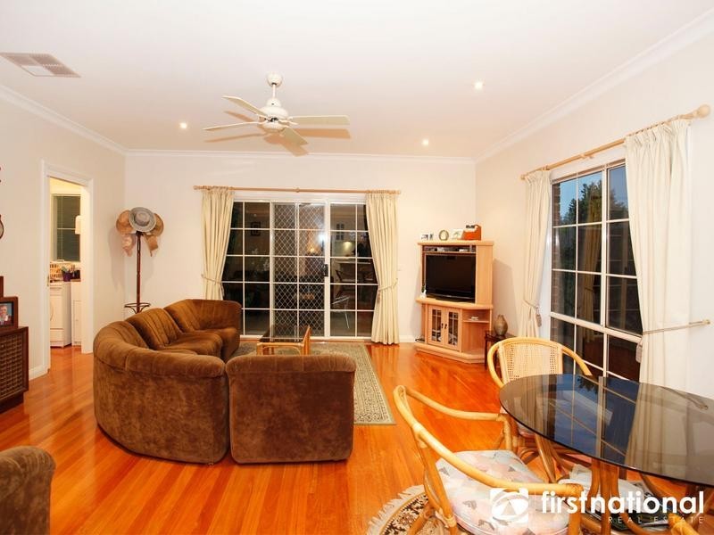 44 Buchanan Road, Berwick VIC 3806