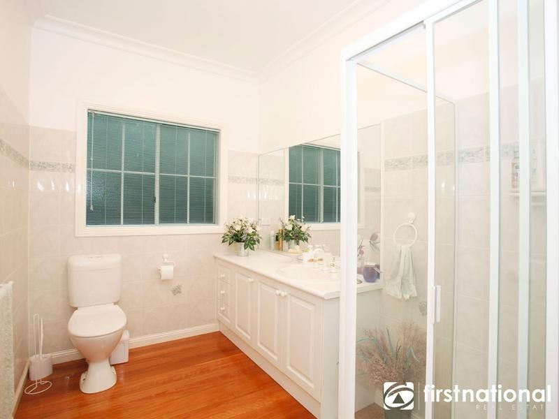 44 Buchanan Road, Berwick VIC 3806