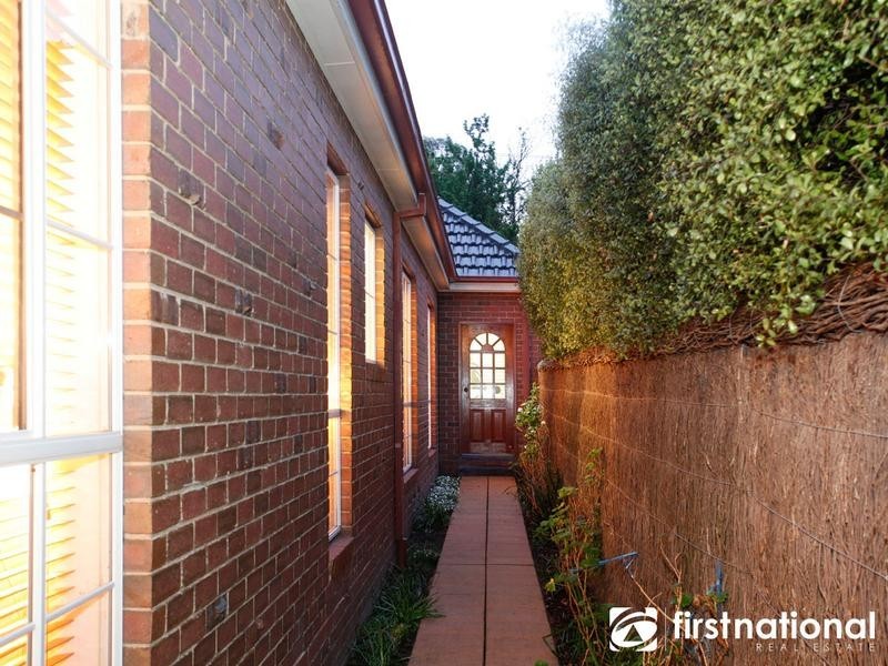 44 Buchanan Road, Berwick VIC 3806