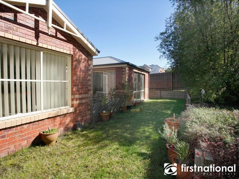 4 Alastair Drive, Berwick VIC 3806