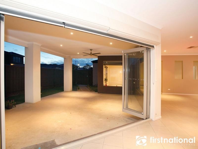 37 Bryn Mawr Boulevard, Berwick VIC 3806