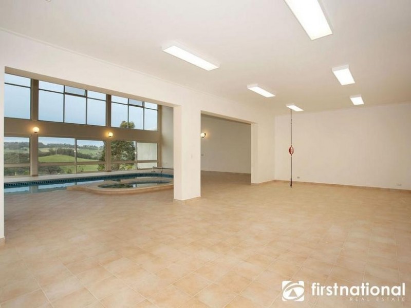 195 Yackatoon Road, Beaconsfield Upper VIC 3808