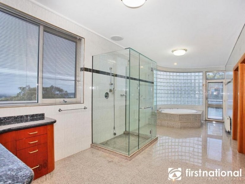 195 Yackatoon Road, Beaconsfield Upper VIC 3808