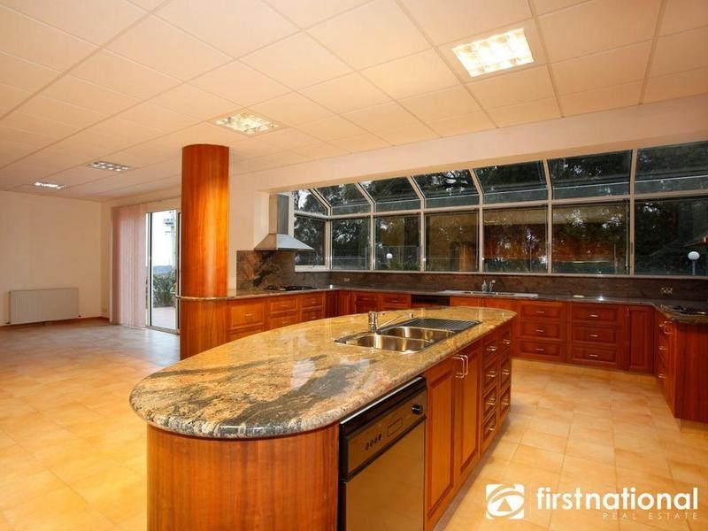 195 Yackatoon Rd, Beaconsfield Upper VIC 3808