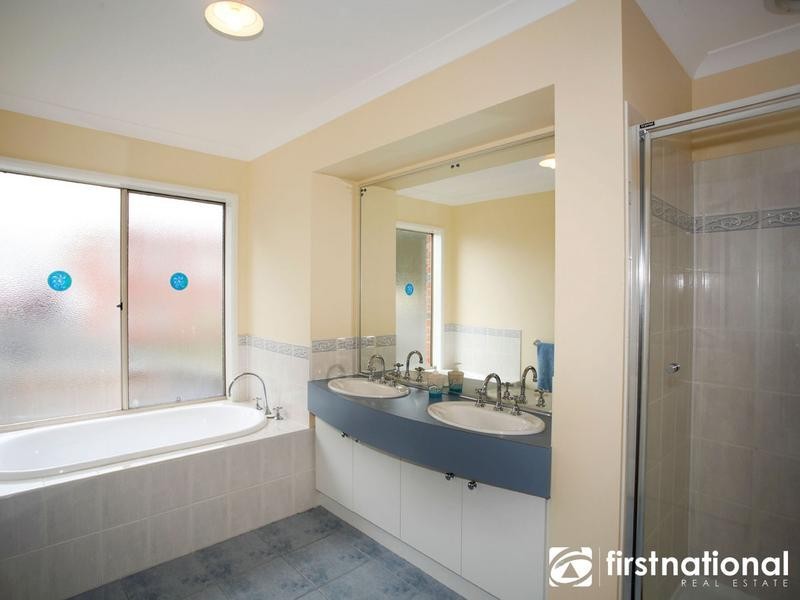 30 North Hidden Valley Circuit, Beaconsfield VIC 3807