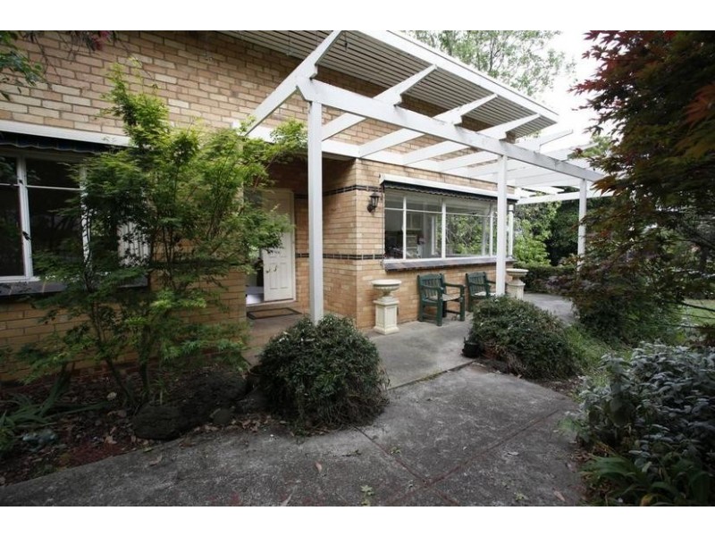 50-52 Brisbane Street, Berwick VIC 3806