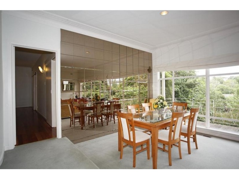 50-52 Brisbane Street, Berwick VIC 3806