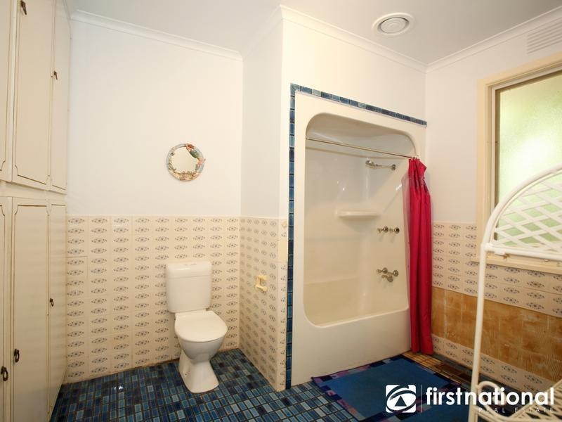 50-52 Brisbane St, Berwick VIC 3806