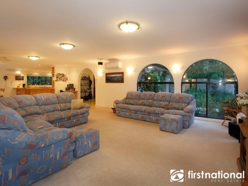 172 Yackatoon Rd, Beaconsfield Upper VIC 3808