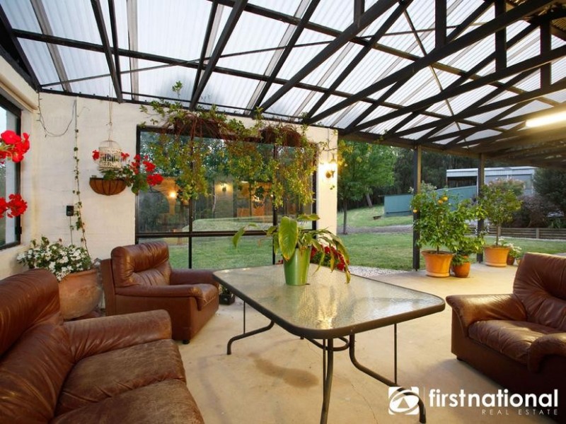 172 Yackatoon Rd, Beaconsfield Upper VIC 3808