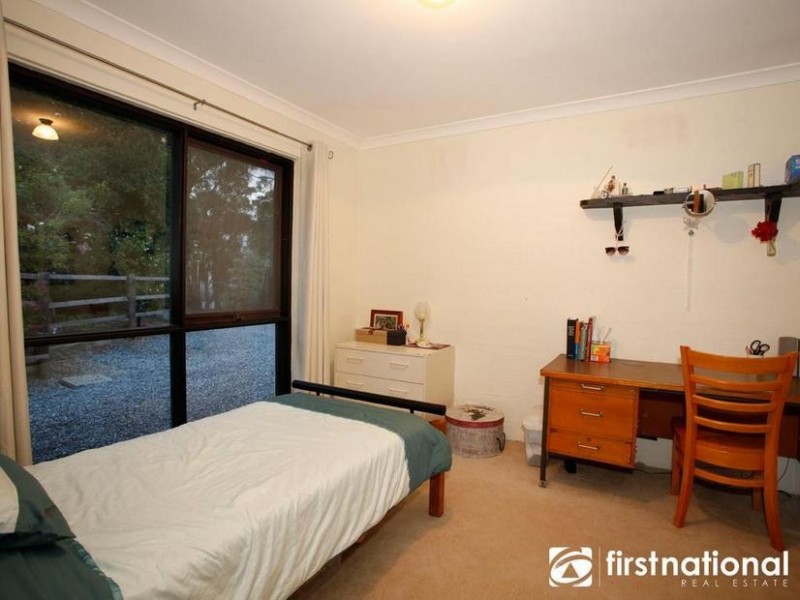 172 Yackatoon Rd, Beaconsfield Upper VIC 3808