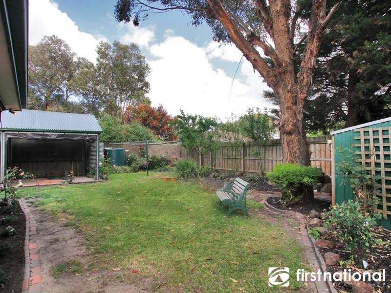 99 Fountain Drive, Narre Warren VIC 3805