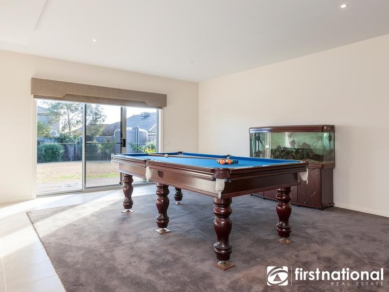 35 Bernly Boulevard, Berwick VIC 3806