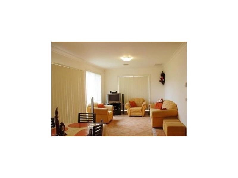 2 Cropton Place, Narre Warren South VIC 3805