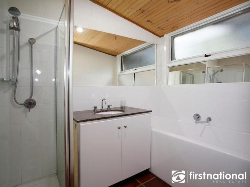 8 Noack Rd, Harkaway VIC 3806