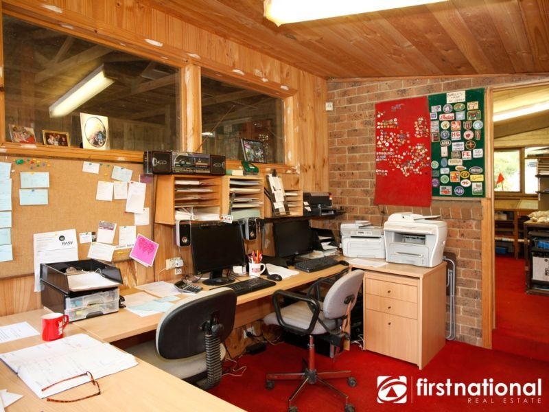 8 Noack Road, Harkaway VIC 3806