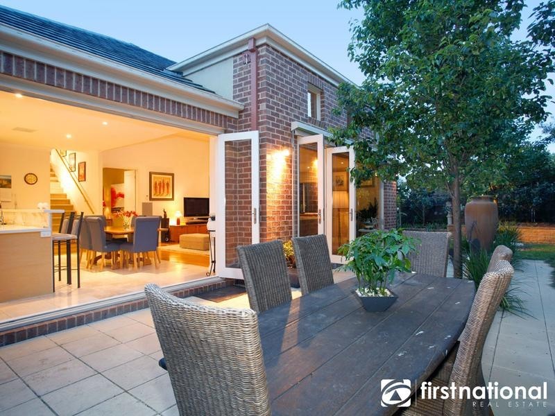 10 Rosemary Court, Berwick VIC 3806