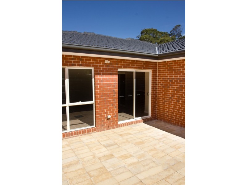 2/84 Sweeney Drive, Narre Warren VIC 3805