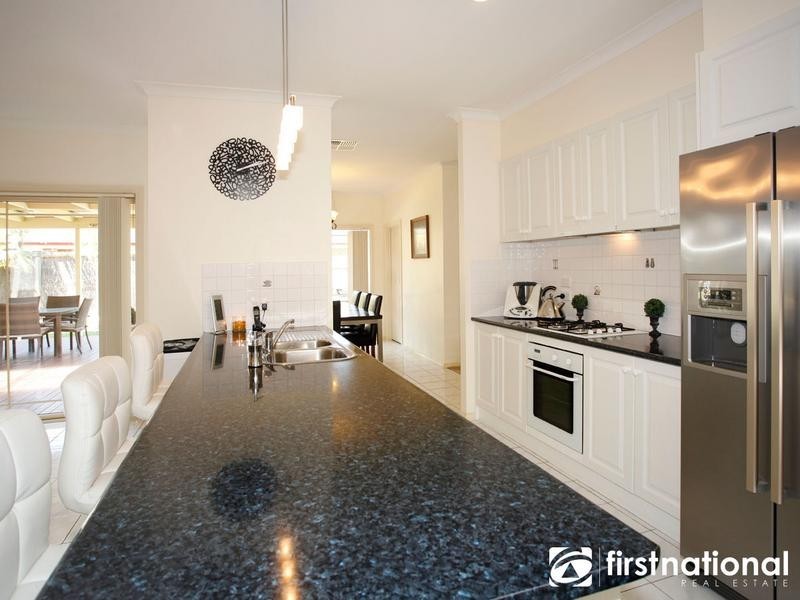 12 Tantallon Boulevard, Beaconsfield VIC 3807