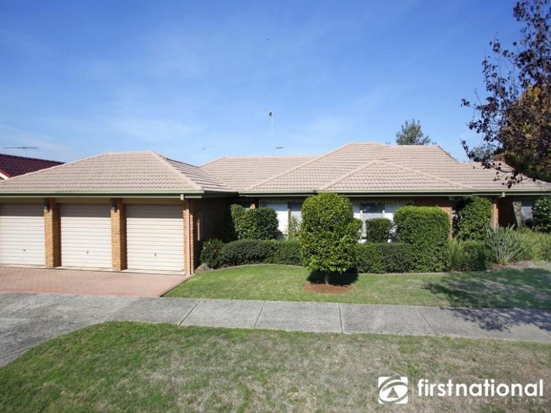 30 Howell Drive, Berwick VIC 3806