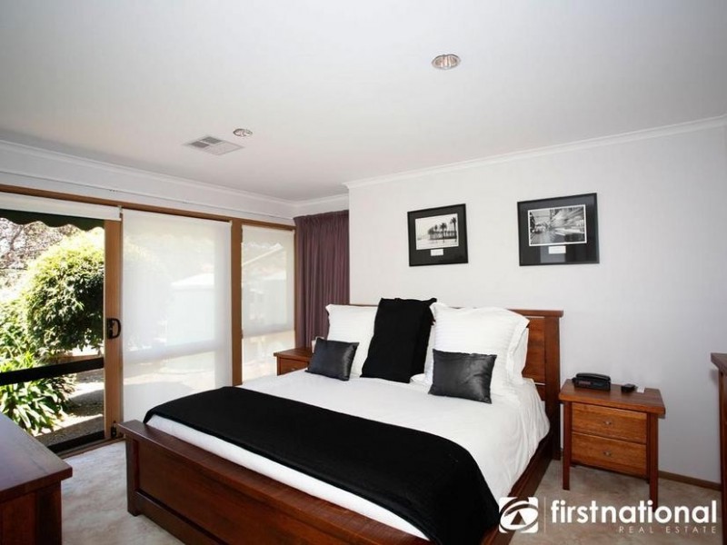 30 Howell Drive, Berwick VIC 3806