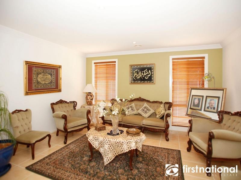 26 Homewood Boulevard, Hallam VIC 3803