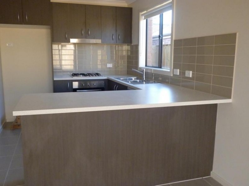 21 Celestine Drive, Officer VIC 3809